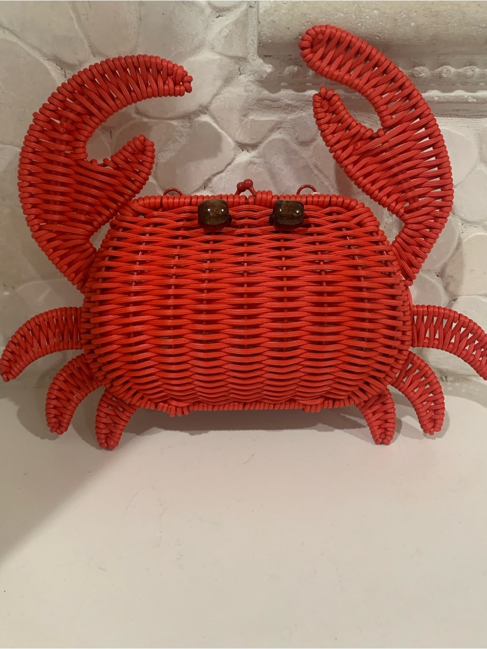 New TOMMY BAHAMA Red Crab Wicker Crossbody Bag